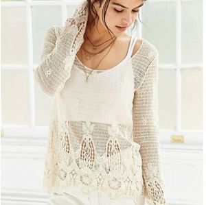 Ecote “Eden” Long Sleeve Crochet Knit Top